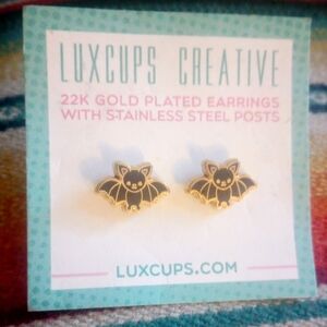Luxcups Creative Bat Earrings